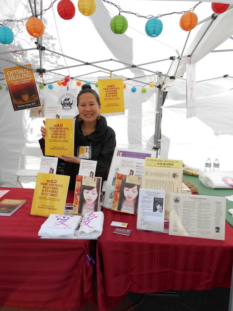 Writing Career Coach Teresa LeYung-Ryan helps writers build their platforms before and after publication